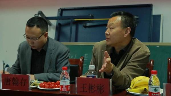 http://www.lzjtu.cn/__local/0/6D/8D/8068EBEE41382292F1446B5836E_5EF4A487_DC62.jpg